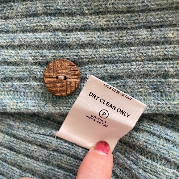 WOOLRICH women’s sweater SZ M soft pine green button up cardigan 100% wo… - Picture 9 of 9